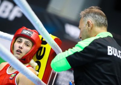Аслъхан Мехмедова и Рами Киуан започнаха с победи на олимпийската квалификация по бокс в Италия