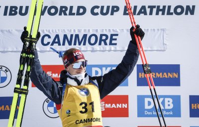 Йоханес Тингнес Бьо спечели спринта от Световната купа по биатлон в Канада