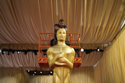 Нощта на наградите "Оскар", очаква се триумф на "Опенхаймер"