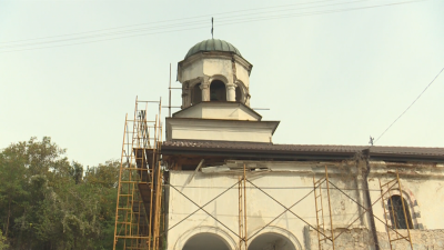 Стартира кампания за възстановяването на храма в благоевградското село Бистрица