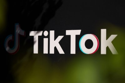 Остри реакции след решението за закон, който да забрани TikTok в САЩ