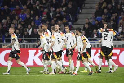 Националният отбор на Германия победи Франция с 2 0 в приятелски