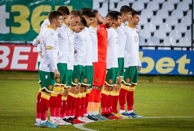 Младежкият национален отбор по футбол до 21 години победи Локомотив