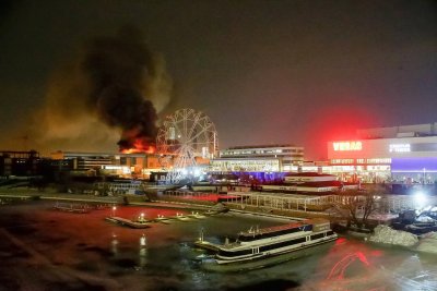Масова стрелба и взрив на концерт в Москва, има поне 40 жертви