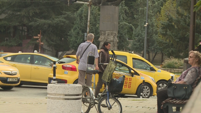 Липса на достатъчно места предназначени за такситата в Благоевград За