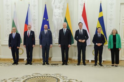 ЕС трябва да бъде още по-обединен, сигурен и конкурентоспособен, каза Николай Денков във Вилнюс