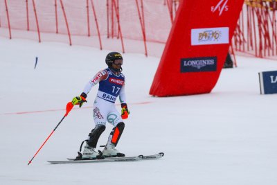 Най добрият български скиор Алберт Попов спечели гигантския слалом валиден за