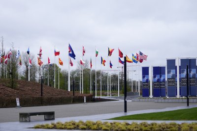 Външните министри от НАТО обсъждат днес и утре в Брюксел