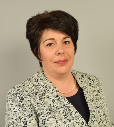 Виолета Коритарова е номинирана за министър на регионалното развитие и