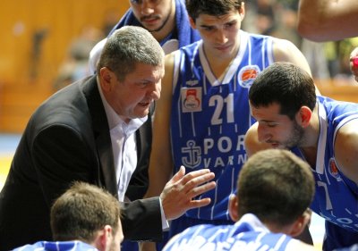 Кирил Болшаков повече няма да бъде старши треньор на баскетболния