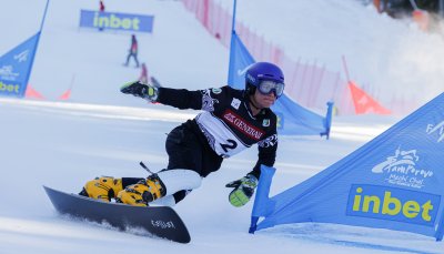 Световният ни шампион по сноуборд за младежи Кристиан Георгиев грабна