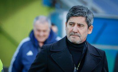Старши треньорът на Левски Николай Костов ще продължи да води