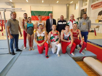 Ръководството на Българската федерация по гимнастика организира открита тренировка преди