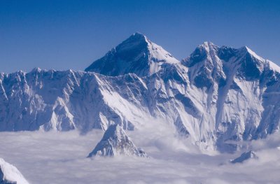 Първата българска експедиция за изкачване на Еверест отбелязва 40-годишнина