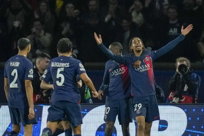 Френската Лига 1 обмисля да премести шампионатния мач между отборите