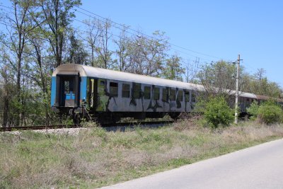 Тежък инцидент с влак при полигона край Благоевград Две жени