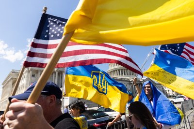Дългоочаквано: Конгресът на САЩ одобри 61 млрд. долара военна помощ за Украйна