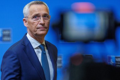 Генералният секретар на НАТО Йенс Столтенберт призова страните членки да предоставят