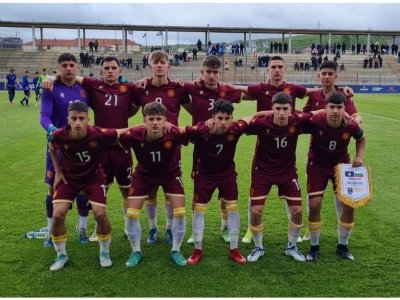 Българският национален отбор по футбол за юноши до 15 г