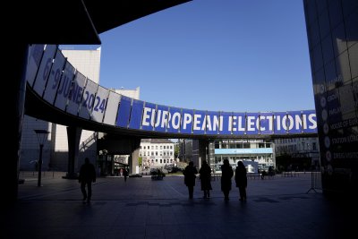 Водещите кандидати за председател на ЕК излизат на дебат в Маастрихт