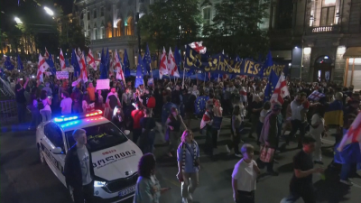 Стотици се включиха в пoредния протест срещу "руския закон" в Грузия