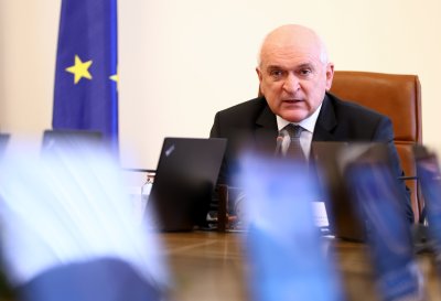 Служебният министър председател Димитър Главчев ще подаде сигнал в ДАНС и
