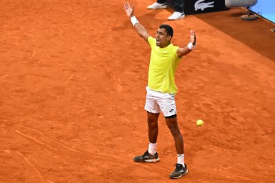Стефанос Циципас отпадна от турнира от сериите ATP 1000 в Мадрид след изненадваща загуба от квалификант