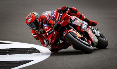 Актуалният шампион в MotoGP Франческо Баная от Италия с Ducati