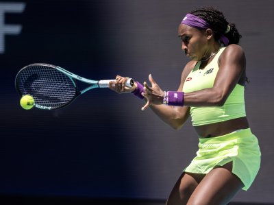 Американската тенисистка Коко Гоф потегли убедително на турнира от сериите