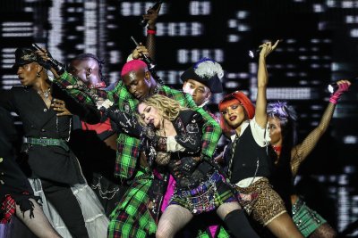 Над милион и половина зрители пяха с Мадона на грандиозния ѝ концерт в Рио