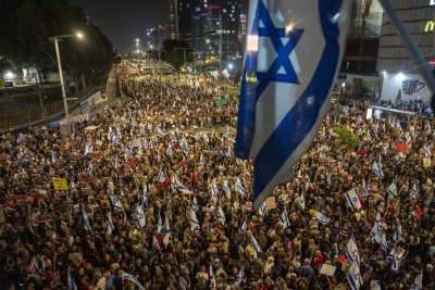 Пореден мащабен протест в Тел Авив Хиляди се включиха в