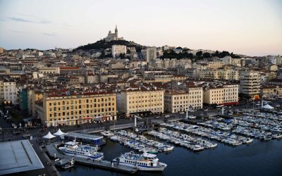 Марсилия очаква олимпийския огън