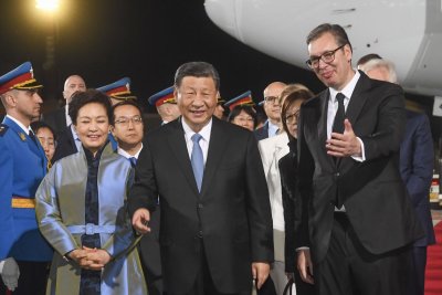 Китайският лидер Си Дзинпин пристигна на посещение в Сърбия Белград