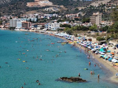 Туристическият сезон в Гърция започва със сериозен недостиг на кадри