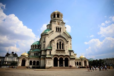 Молебен за православния здравен служител отслужват за първи път в храм-паметника "Св. Александър Невски"