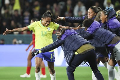 Бразилия ще бъде домакин на световното първенство по футбол за жени през 2027 г.