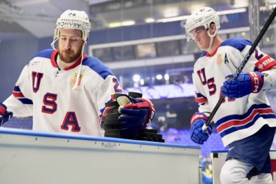 САЩ вкара 10 на Казахстан в мач от група B на световното първенство по хокей на лед