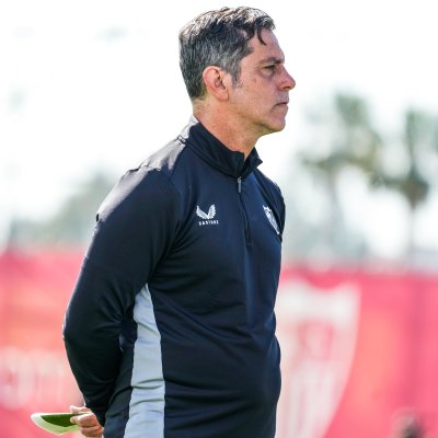 Старши треньорът на Севиля Кике Санчес Флорес ще напусне поста
