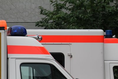 Млада жена е в критично състояние, след като беше блъсната от мотор в центъра на София