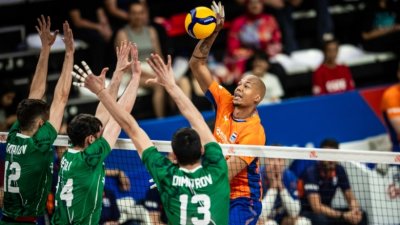 България завърши първата седмица от волейболната Лига на нациите с поражение от Нидерландия