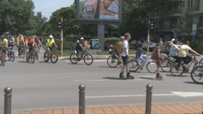 Велошествие по повод световния ден на велосипедиста организираха в столицата Над