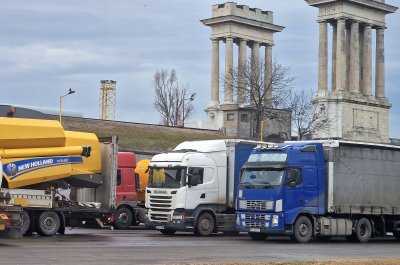 Интензивно е движението на ГКПП "Капитан Андреево" за товарни автомобили
