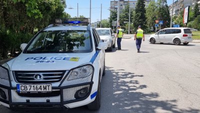 Полицията в Хасково провежда акция срещу търговията с гласове и