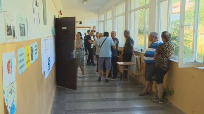 Над една трета от избирателите в област Кърджали имат право