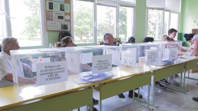 Изборният ден във Врачанско започна точно в 7 00 часа За