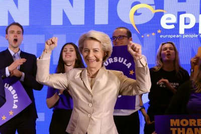 Победа за Европейската народна партия на изборите за нов Европейски