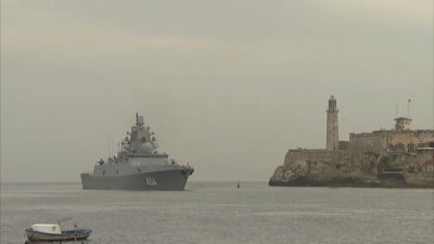Чeтири руски бойни кораба акостираха в Хавана под внимателния поглед