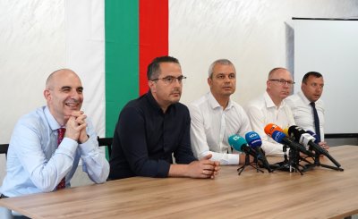 Костадинов: Българският народ гласува вот на недоверие на парламентарната демокрация