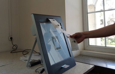 Машините и дефектите: 148 устройства излязоха извън строя на изборите