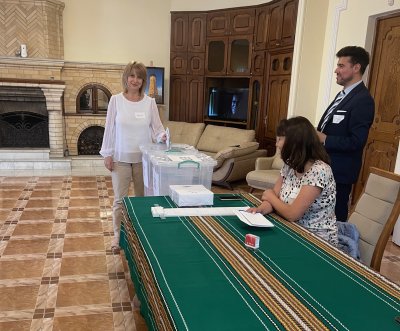 В българкото посолството в Армения гласуват рекорден брой наши сънародници